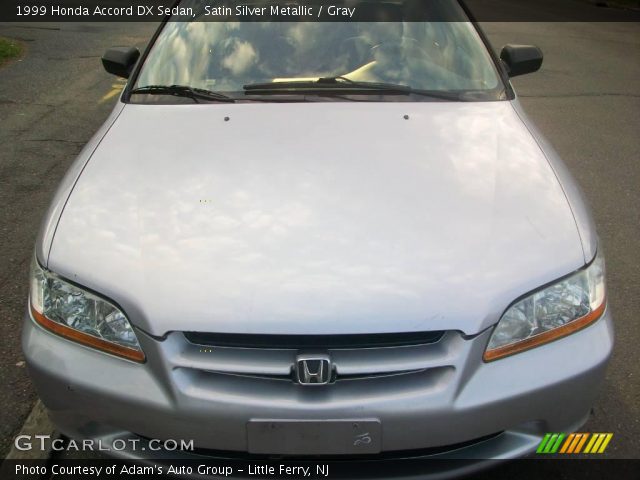 1999 Honda Accord DX Sedan in Satin Silver Metallic