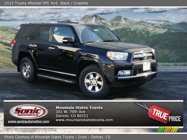 2013 Toyota 4Runner SR5 4x4 in Black