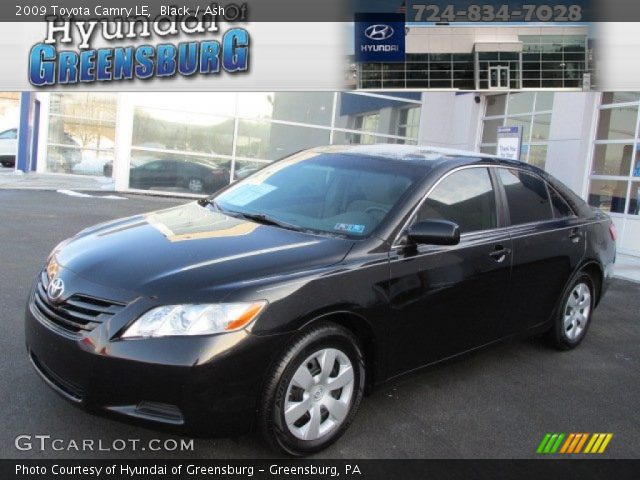 2009 Toyota Camry LE in Black