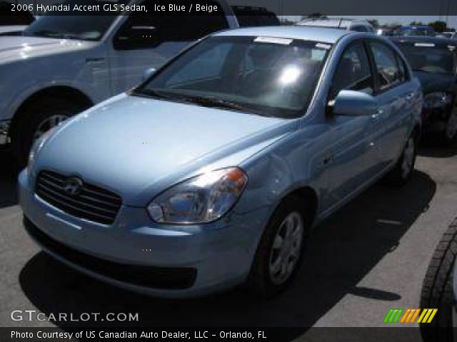 2006 Hyundai Accent GLS Sedan in Ice Blue