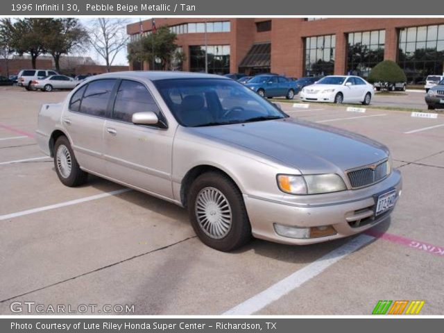 1996 Infiniti I 30 in Pebble Beige Metallic