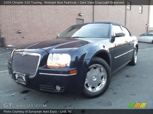 2006 Chrysler 300 Touring in Midnight Blue Pearlcoat
