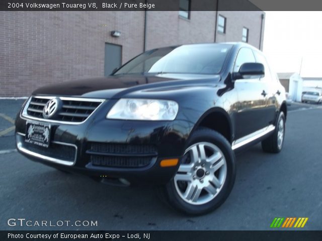 2004 Volkswagen Touareg V8 in Black