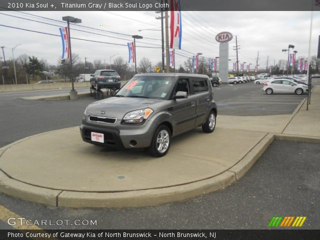 2010 Kia Soul + in Titanium Gray