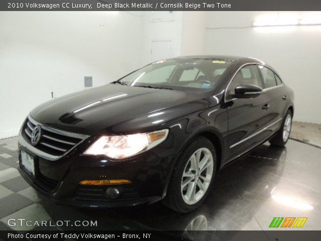 2010 Volkswagen CC Luxury in Deep Black Metallic