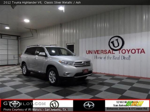 2012 Toyota Highlander V6 in Classic Silver Metallic