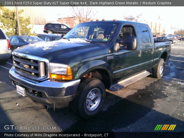 2001 Ford F250 Super Duty XLT Super Crew 4x4 in Dark Highland Green Metallic