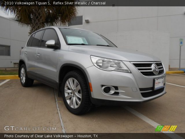 2010 Volkswagen Tiguan S in Reflex Silver Metallic