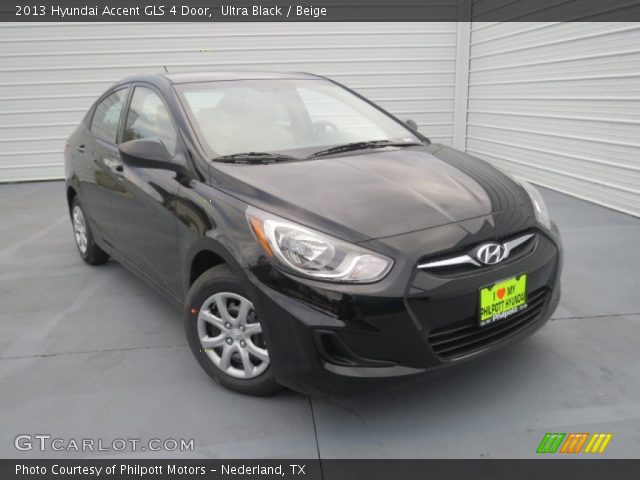 2013 Hyundai Accent GLS 4 Door in Ultra Black