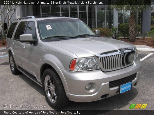 2004 Lincoln Navigator Ultimate in Silver Birch Metallic
