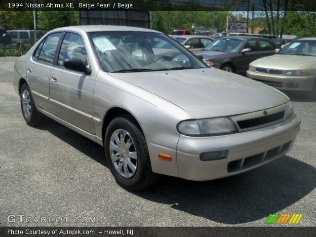 1994 Nissan Altima XE in Beige Pearl