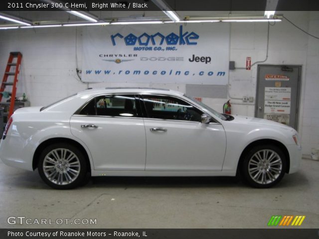 2011 Chrysler 300 C Hemi in Bright White