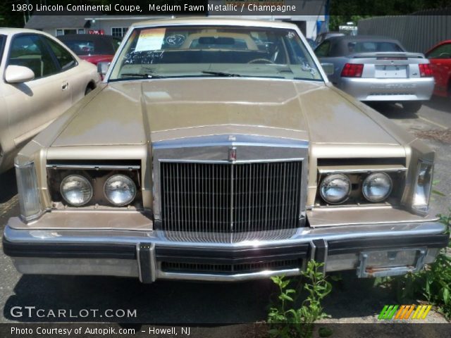 1980 Lincoln Continental Coupe in Medium Fawn Metallic
