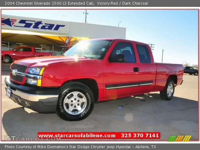 2004 Chevrolet Silverado 1500 LS Extended Cab in Victory Red