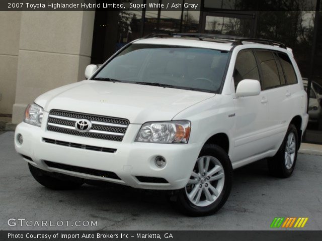 2007 Toyota Highlander Hybrid Limited in Super White