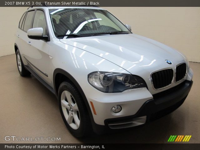 2007 BMW X5 3.0si in Titanium Silver Metallic