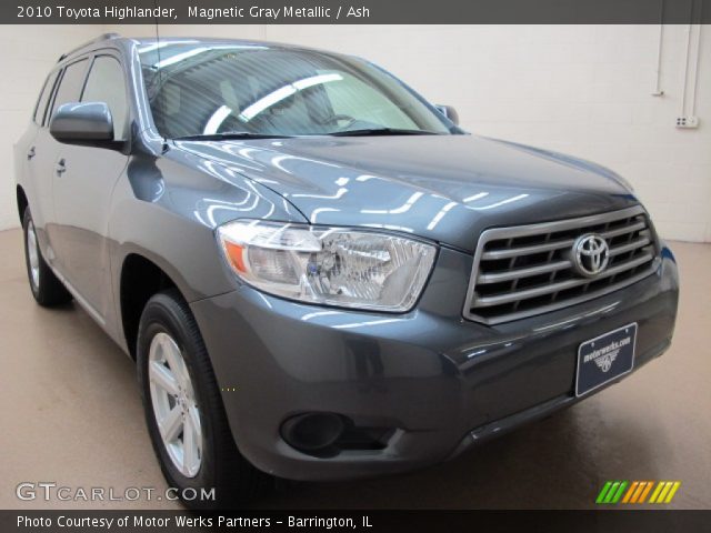 2010 Toyota Highlander  in Magnetic Gray Metallic