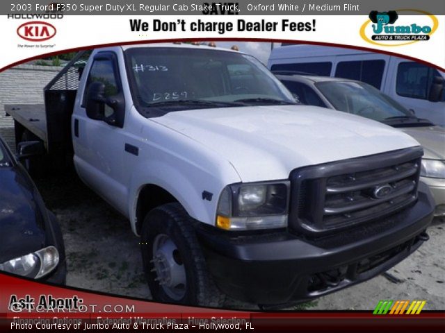 2003 Ford F350 Super Duty XL Regular Cab Stake Truck in Oxford White