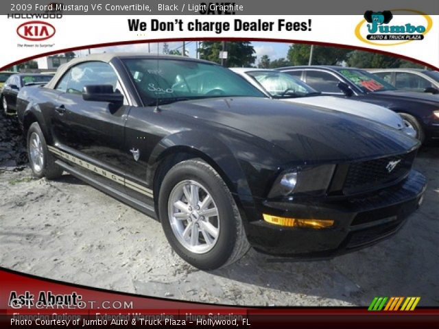 2009 Ford Mustang V6 Convertible in Black