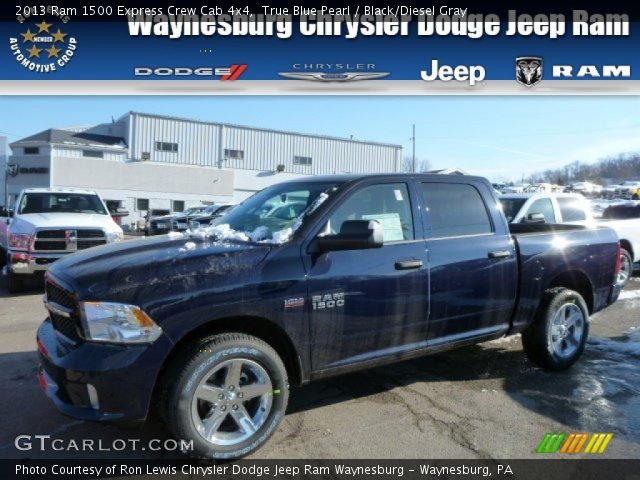 2013 Ram 1500 Express Crew Cab 4x4 in True Blue Pearl