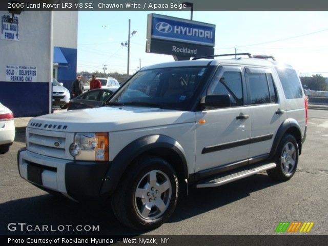 2006 Land Rover LR3 V8 SE in Chawton White