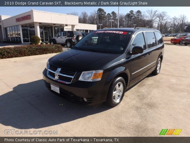 2010 Dodge Grand Caravan SXT in Blackberry Metallic