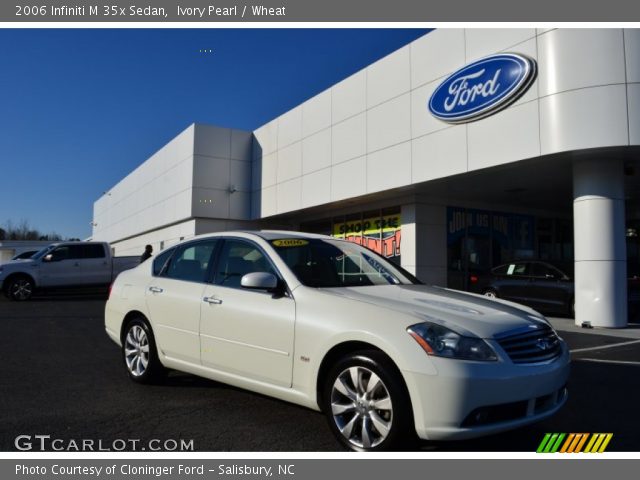 2006 Infiniti M 35x Sedan in Ivory Pearl