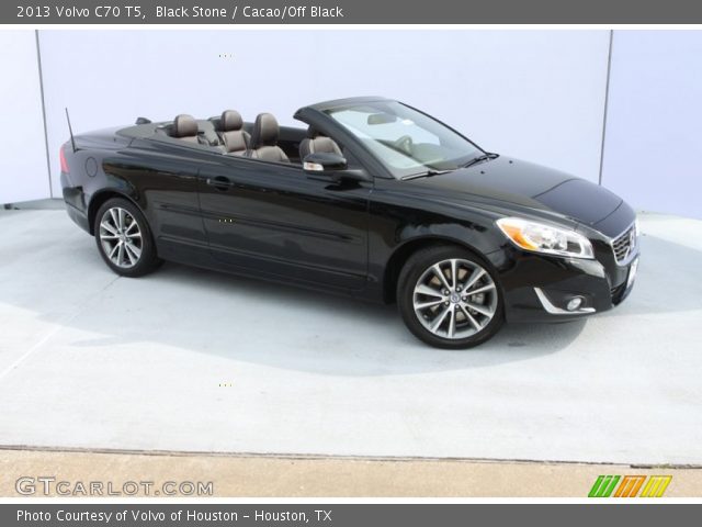 2013 Volvo C70 T5 in Black Stone