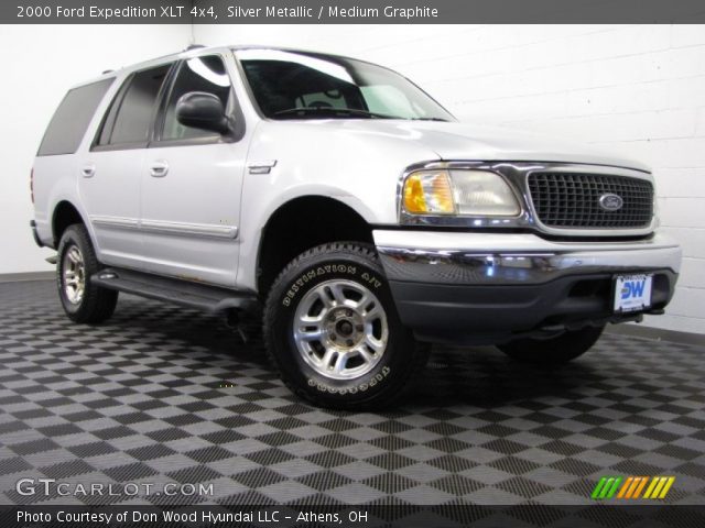 2000 Ford Expedition XLT 4x4 in Silver Metallic