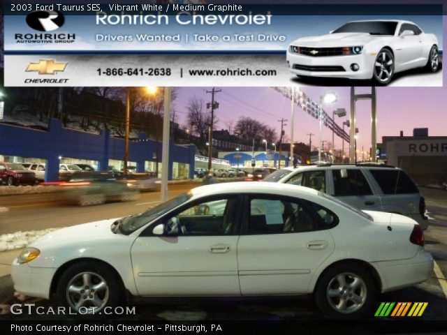 2003 Ford Taurus SES in Vibrant White
