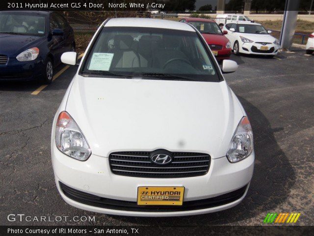 2011 Hyundai Accent GLS 4 Door in Nordic White