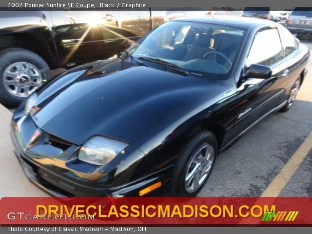 2002 Pontiac Sunfire SE Coupe in Black