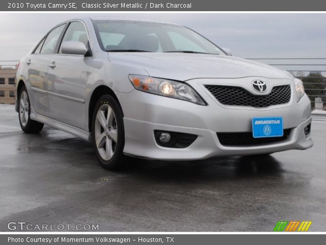 2010 Toyota Camry SE in Classic Silver Metallic