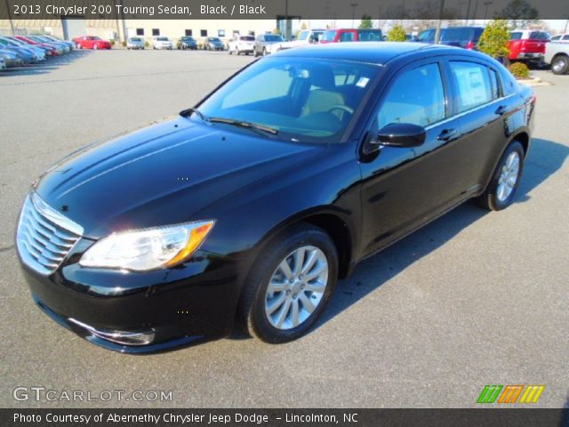 2013 Chrysler 200 Touring Sedan in Black