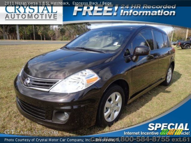 2011 Nissan Versa 1.8 SL Hatchback in Espresso Black