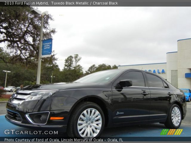 2010 Ford Fusion Hybrid in Tuxedo Black Metallic