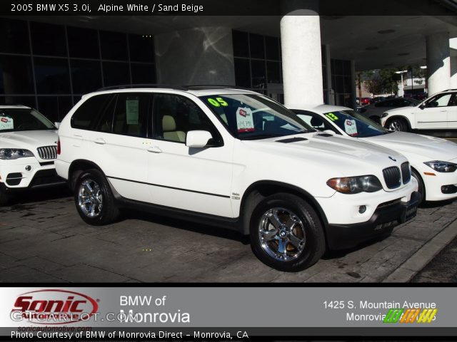 2005 BMW X5 3.0i in Alpine White