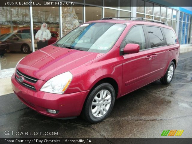 2006 Kia Sedona LX in Claret Red