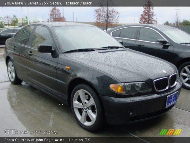 2004 BMW 3 Series 325xi Sedan in Jet Black