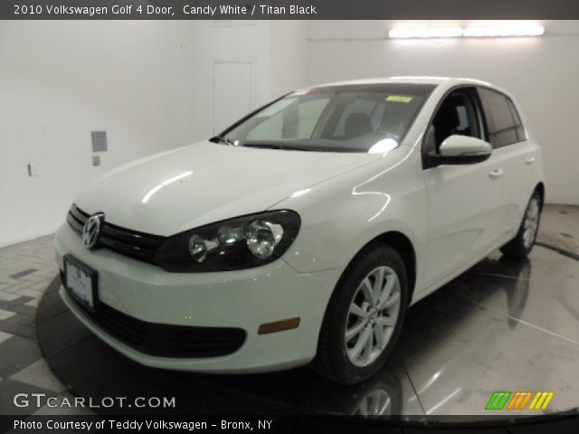 2010 Volkswagen Golf 4 Door in Candy White