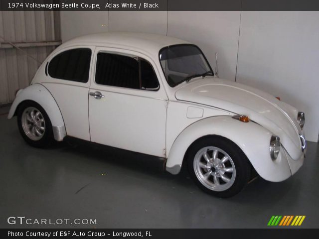 Atlas White 1974 Volkswagen Beetle Coupe with Black interior 1974 Volkswagen
