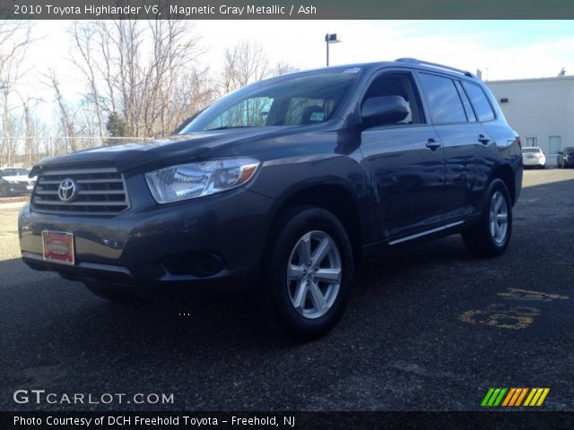 2010 Toyota Highlander V6 in Magnetic Gray Metallic