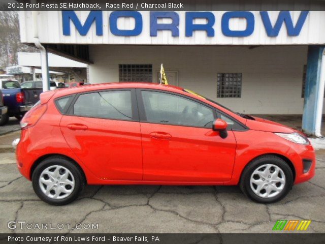 2012 Ford Fiesta SE Hatchback in Race Red