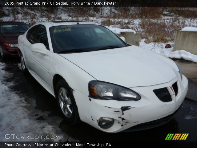 2005 Pontiac Grand Prix GT Sedan in Ivory White