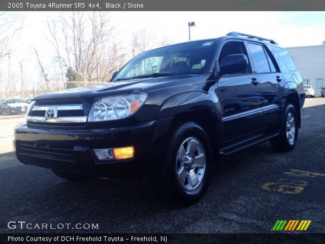 2005 Toyota 4Runner SR5 4x4 in Black