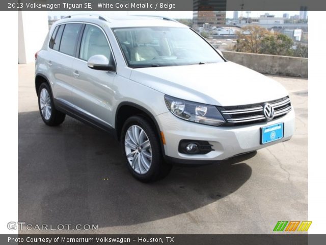 2013 Volkswagen Tiguan SE in White Gold Metallic