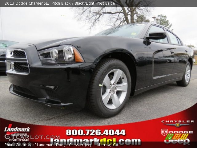 2013 Dodge Charger SE in Pitch Black