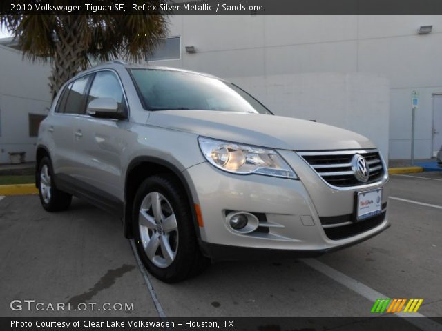 2010 Volkswagen Tiguan SE in Reflex Silver Metallic