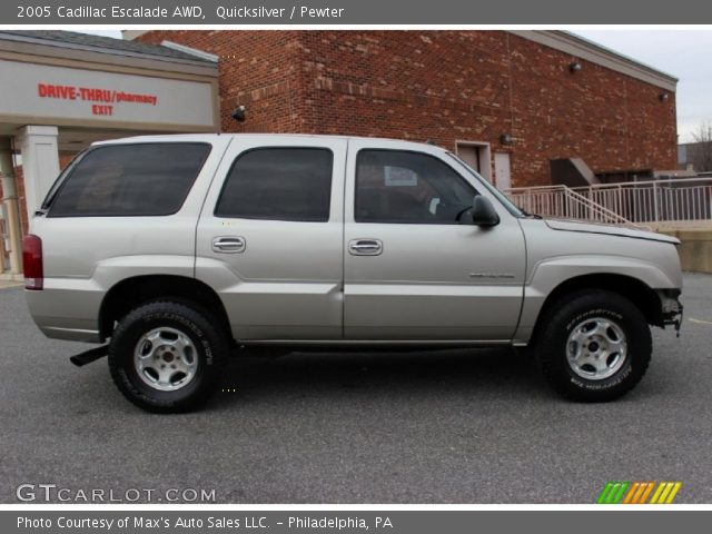 2005 Cadillac Escalade AWD in Quicksilver