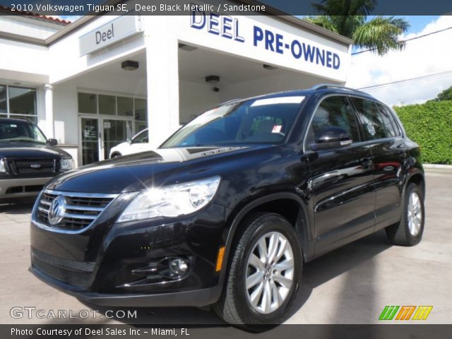 2010 Volkswagen Tiguan SE in Deep Black Metallic
